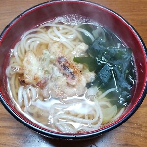 かき揚げのせ☆あったか麺つゆうどん(*^^*)☆